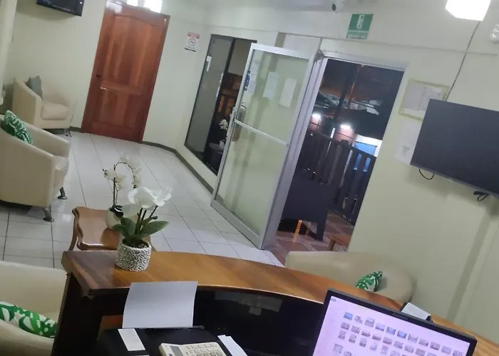 Hotel Golfito